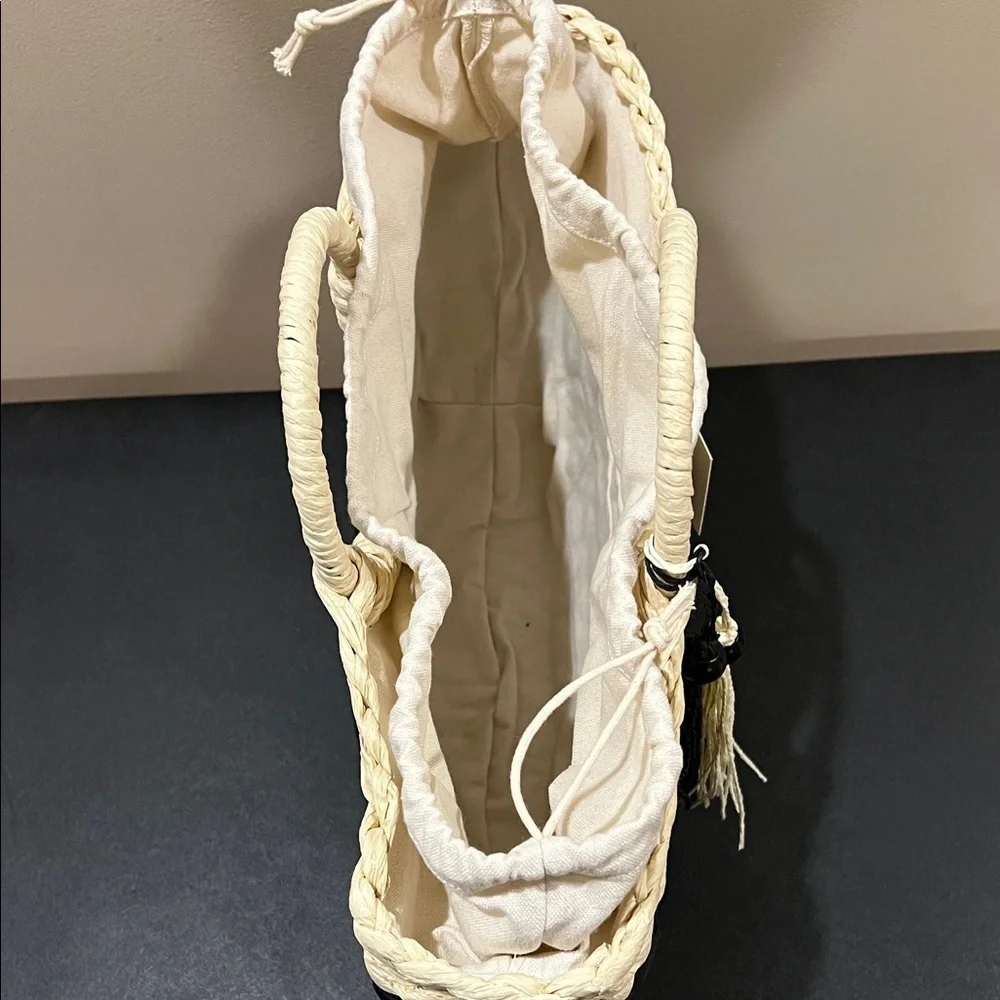 Dolce Vita | Black Raffia Shopper “EstelleB” Tote ~ Canvas Inside - Picture 8 of 15